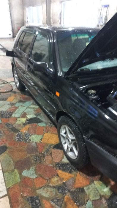 Продам гольф 3 1994 года.