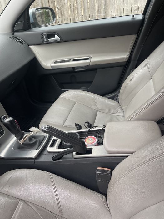 Volvo V50 2.0 136 cp din 2008