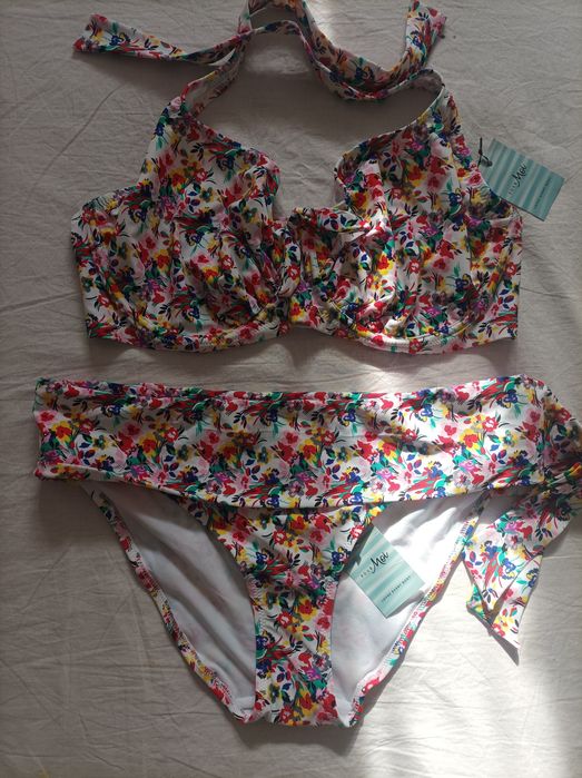 Belcor голям размер бански