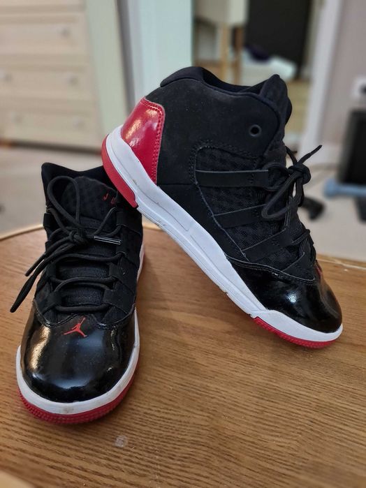 Nike Jordan copii baieti 33,5