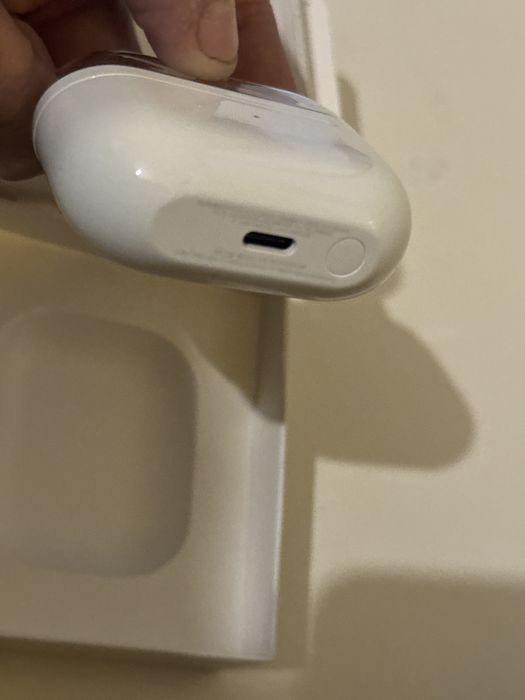 Casi samsung galaxy buds 3 noi nefolosite