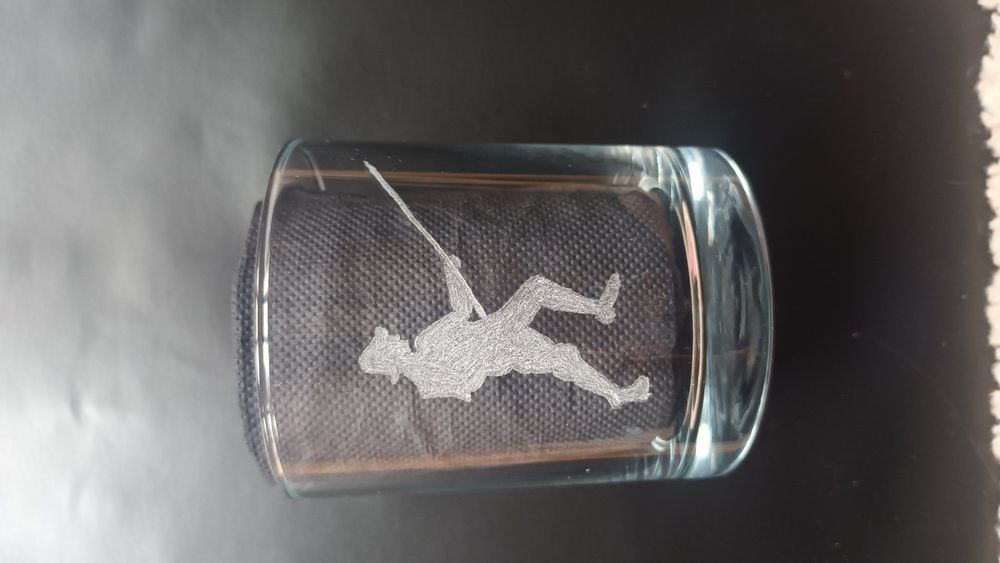 ръчно гравирани чаши