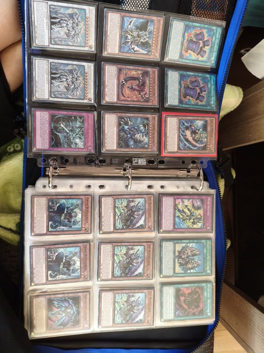 Yu gi oh карти много