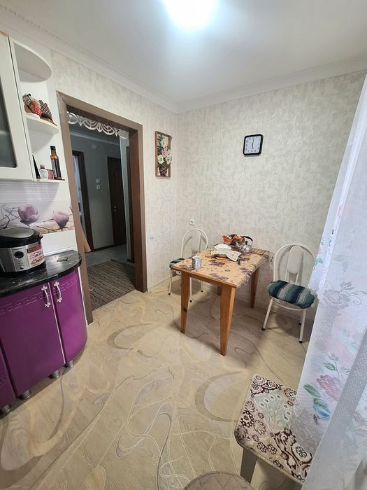 Продаётся 2 комн улучшенная Уют