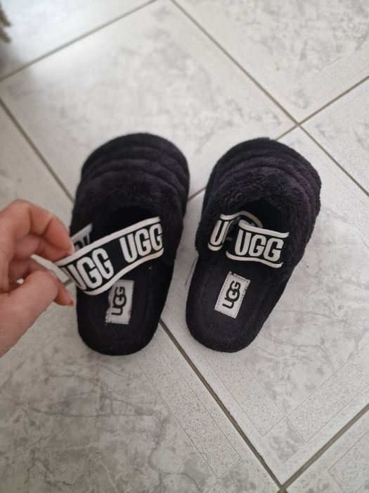 Ugg vând șlapi ugg