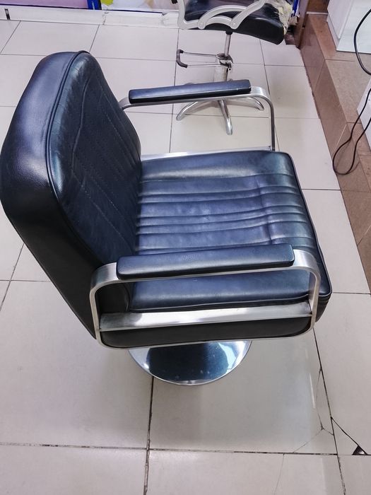 Кушетка, парикмахерская кресло
