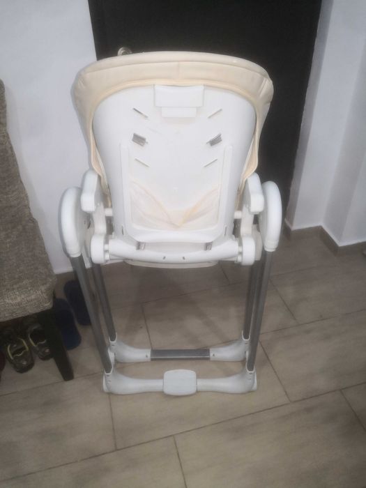 Scaun de copii pentru servit masa