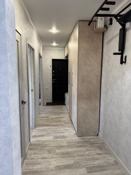 Продам квартиру 3хкомнатную