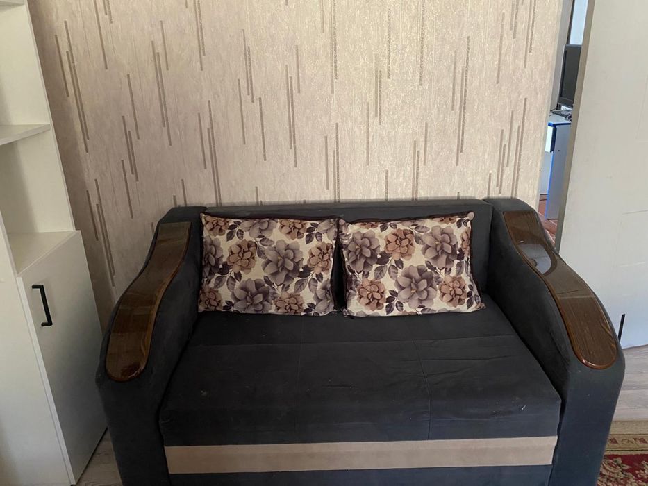 Продается диван в отличном состоянии!