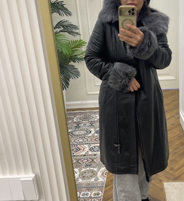 Продам кожанную дубленку