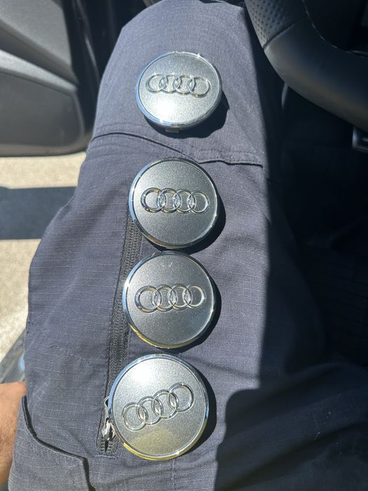 Capacele centrale jante aliaj Audi, originale, 61 mm