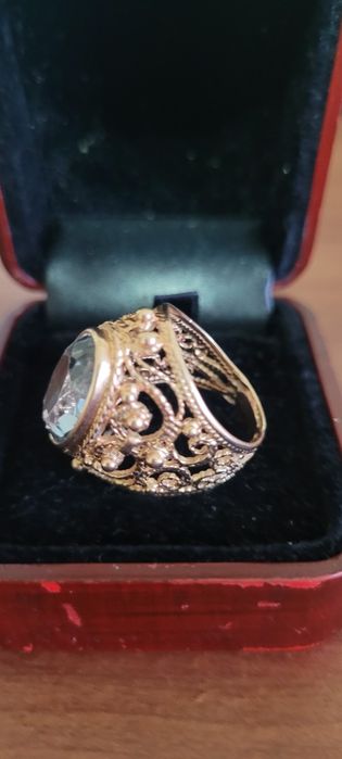 Золотое кольцо с топазом СССР