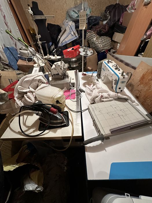 Прямострочная машина — JACK F4, Оверлок — JACK JK-798D (4 жіп)