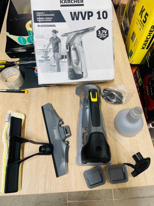 Aspirator fără fir ferestre și suprafețe Kärcher Proffesional WVP 10