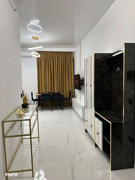 2 cam lux | zona cluburilor/opera| comis 0 |250m de plaja | investitie