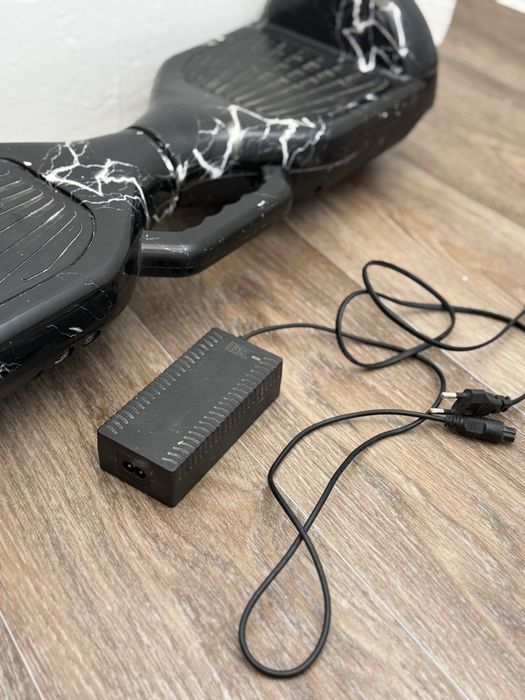 Гироскутер с Bluetooth, в хорошем состоянии