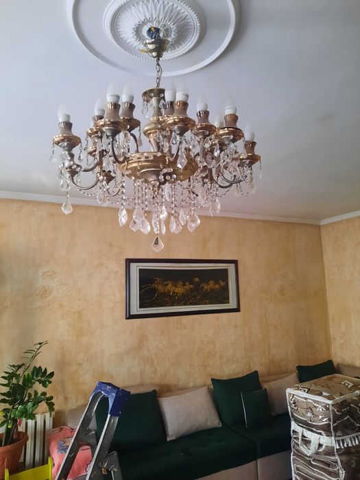 Продам люстру 20 рожковую