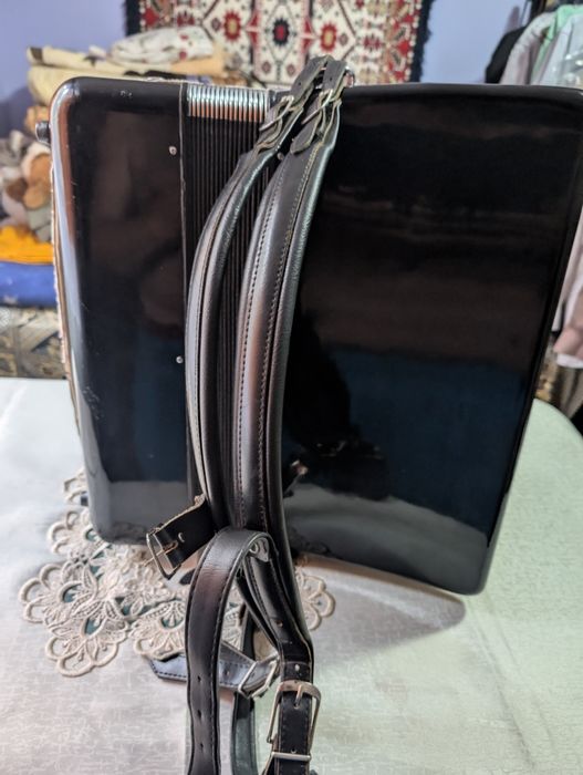 Acordeon PAROTT 96 bași