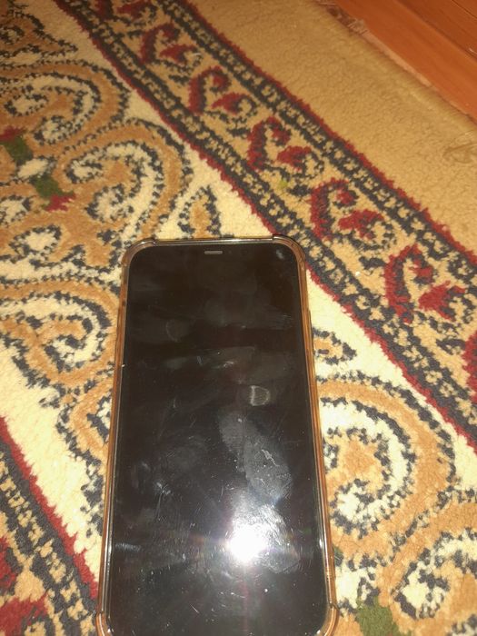 Айфон 11  сатылады