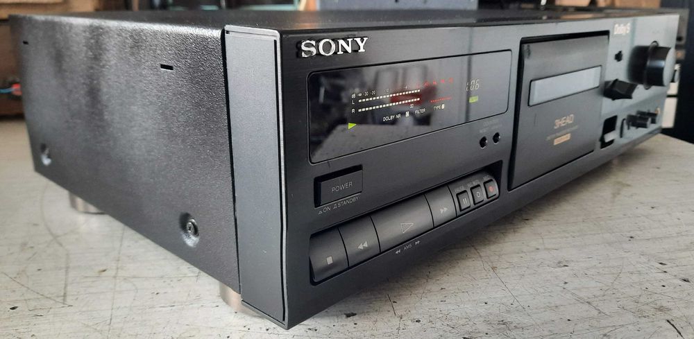 Продавам 3-глав дек Sony TC-K511S