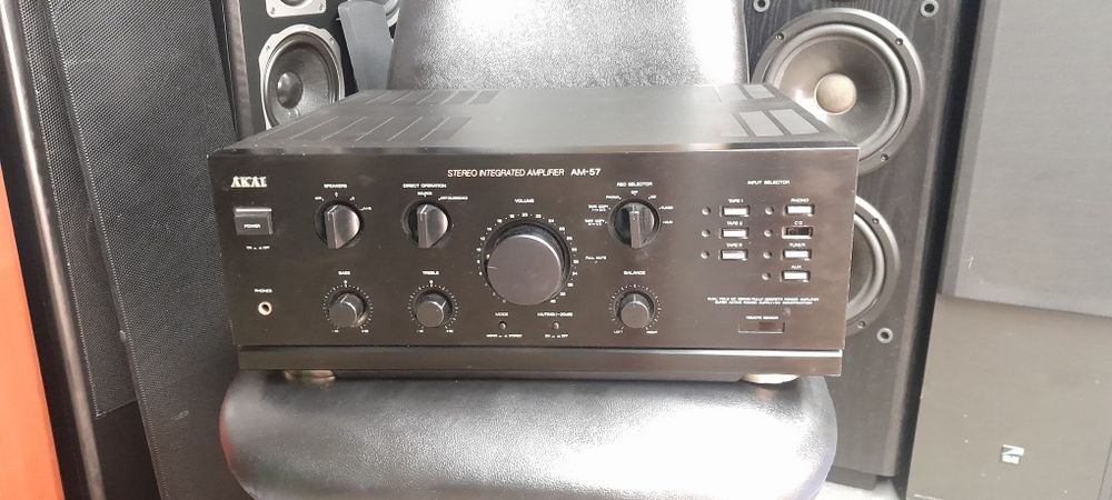 Усилвател AKAI AM-57