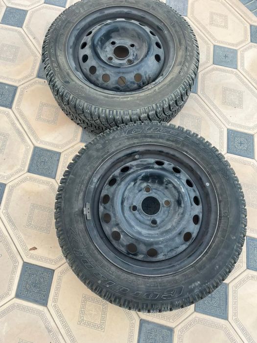 Шины с шипами и с дисками 185/65/R15