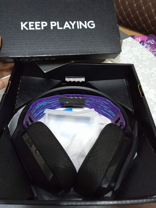 Наушники игровые Logitech новые 45000