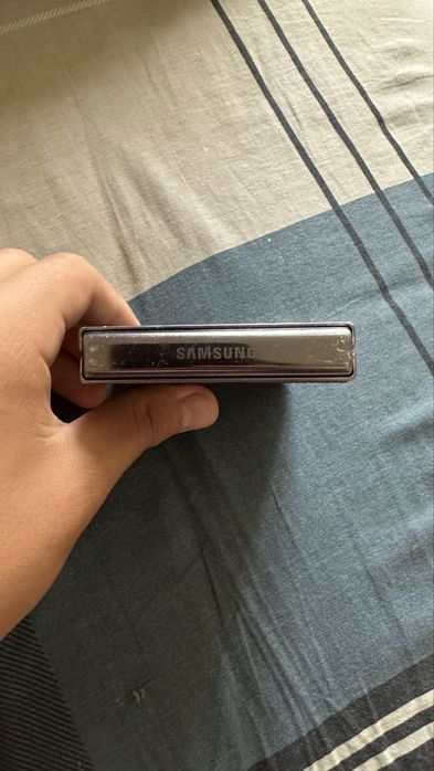 Samsung Z flip 5