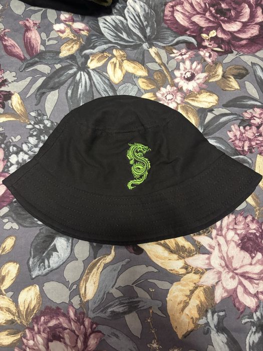 Детски шапки и ръкавици