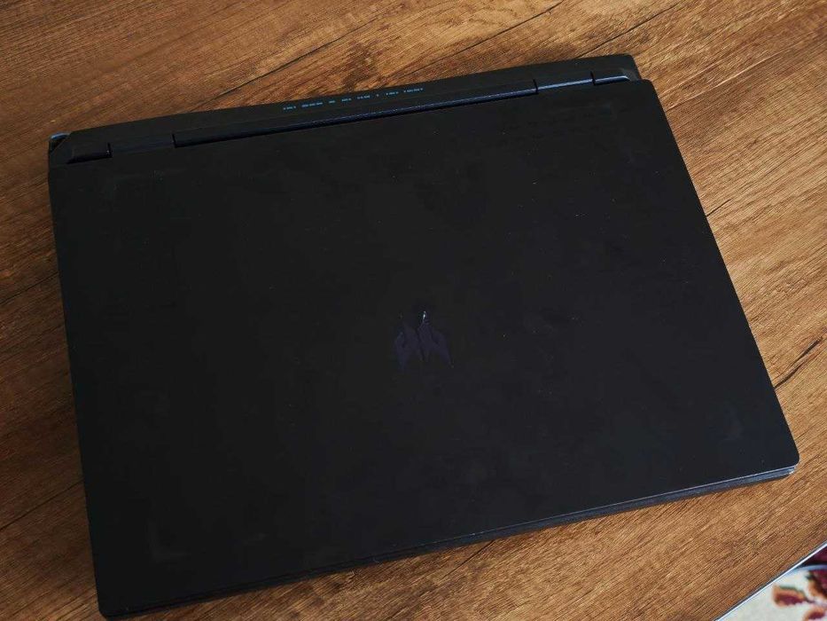 Acer Predator Neo Helios 16