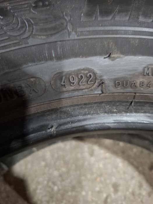 2 Летни гуми Мишелин 195/65/15 ДОТ22 6мм