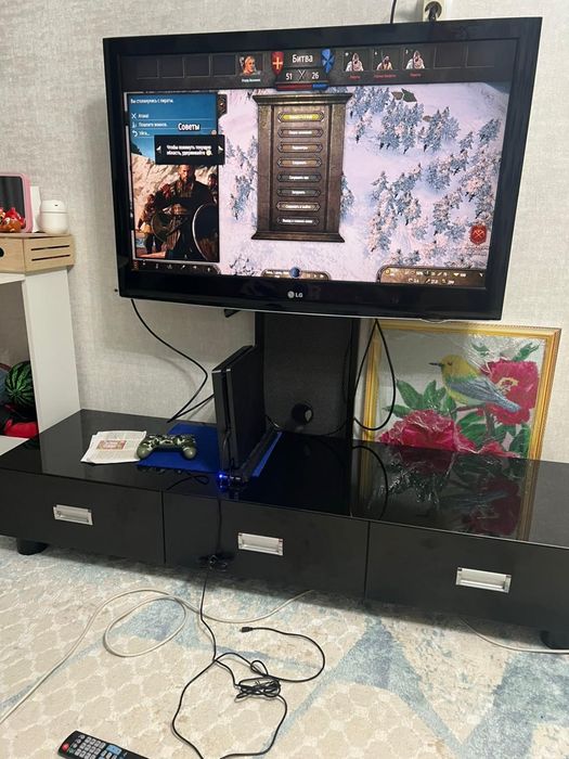 Продам подставку под ТВ