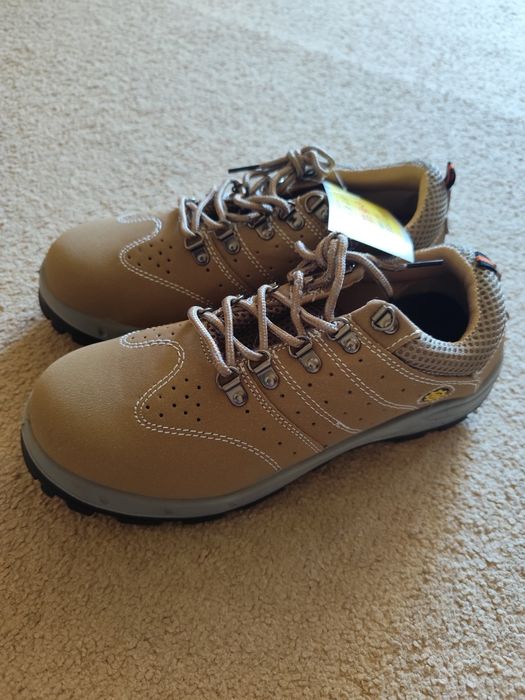 Продам рабочии батинки