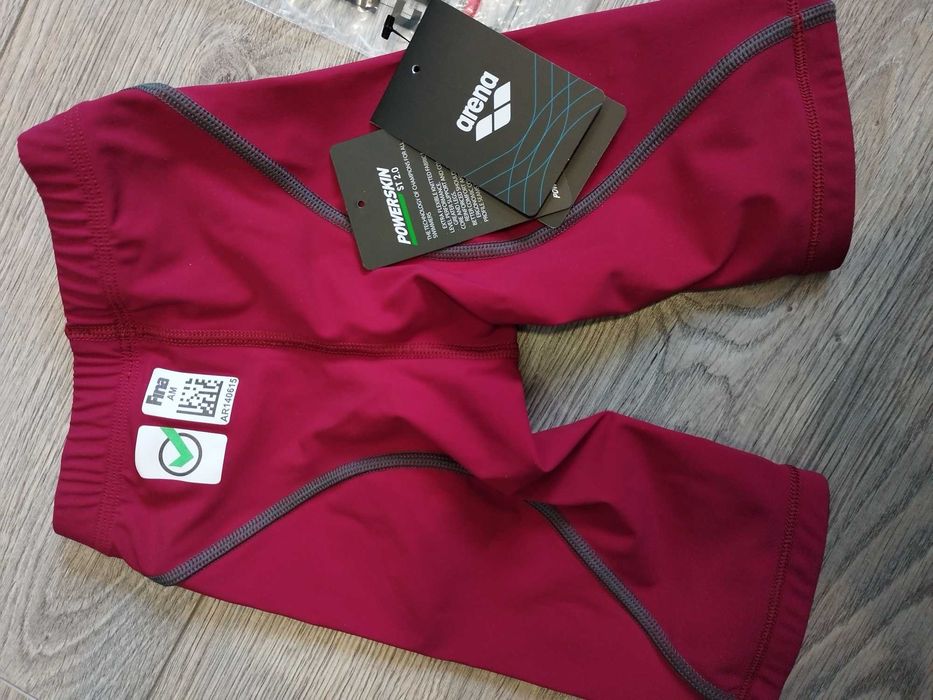 Arena powerskin / powerskin / fastskin / състезателен бански / арена