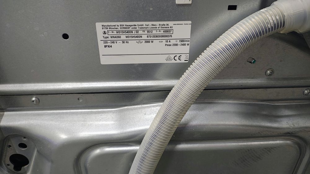Пералня със сушилня Siemens IQ800 7/4кг