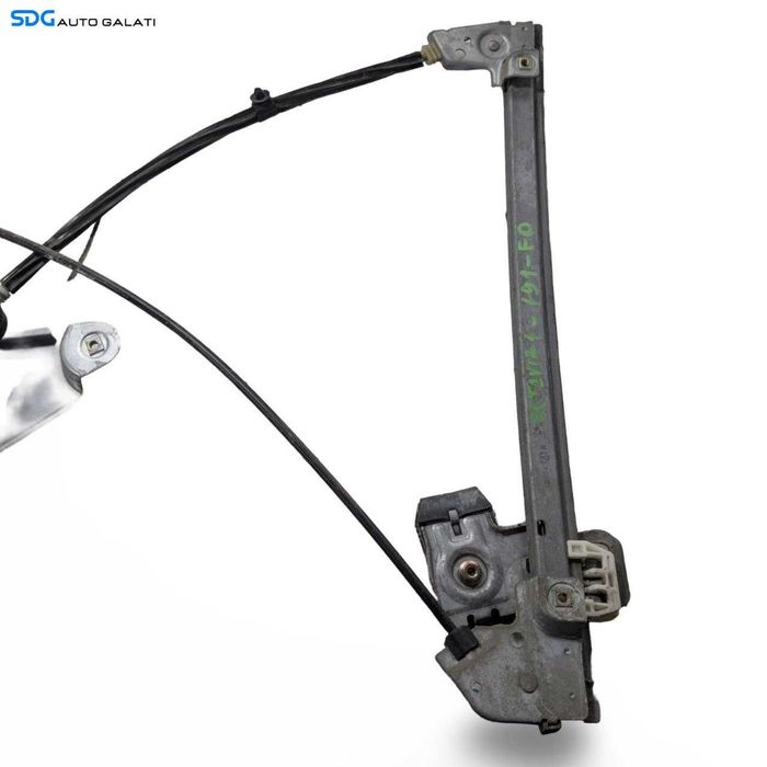 Macara Manuala pentru Geam Usa Portiera Dreapta Fata Skoda Octavia 1 1997 - 2010 Cod 1U0837402 [LR2670]