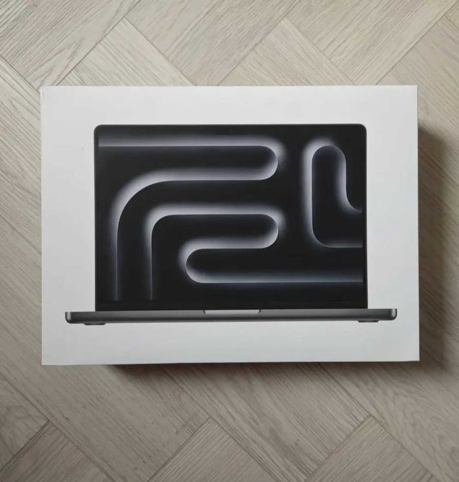 Новый Macbook Pro 14.2 M5 16/512 Гб