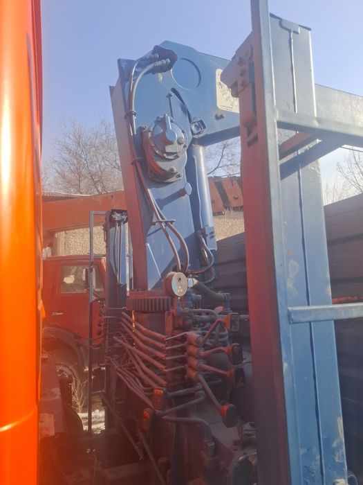 Продам манипулятор Mercedes-Benz