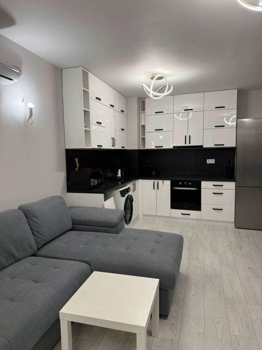 Дава се под наем Двустаен апартамент в София, Левски В - 65 кв.м за 611.49 € - Снимка #1