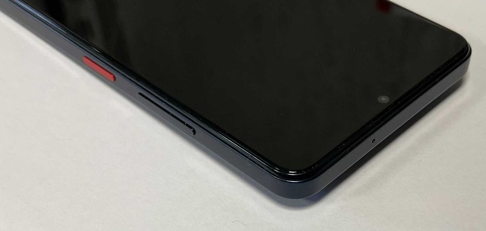 Смартфон ZTE A76 5G 128/4GB