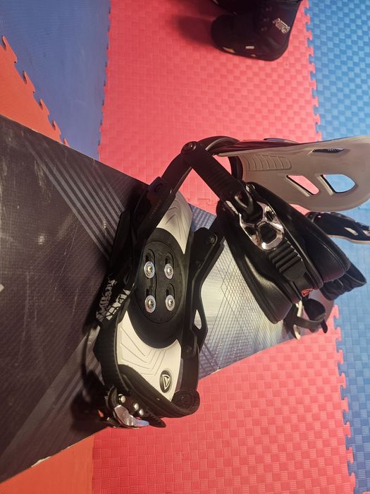 Set snowboard complet Firefly + Nitro – gata de pârtie