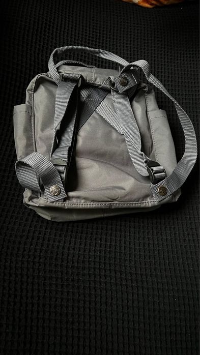 Продам рюкзак Fjallraven kanken