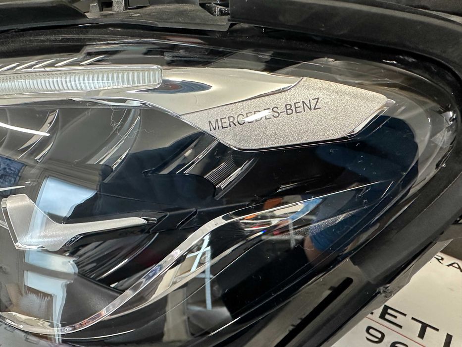 Фар фарове ляв LED Mercedes E W213 Facelift far farove Мерцедес 213