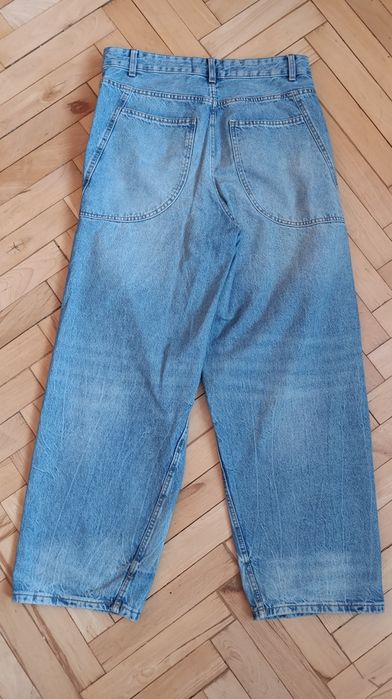 Широки дънки от Bershka