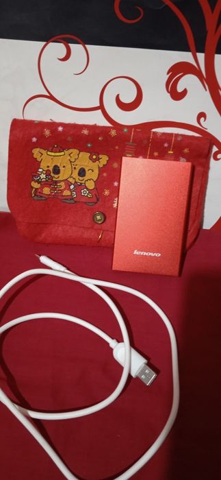 Утюги,Паурбанк для зарядки телефона,Фен, Бинокль