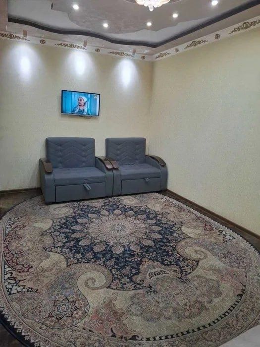 Квартира на метро Тинчлик 3/2/5 общ пл 74м ,балкон 2*6