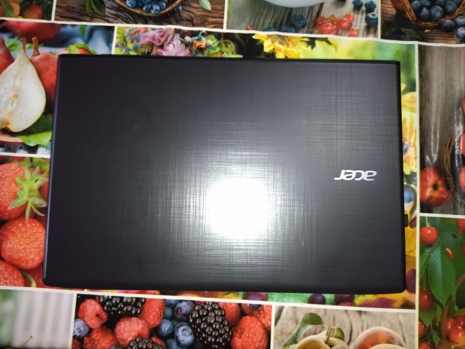 Acer noutbuk sotiladi