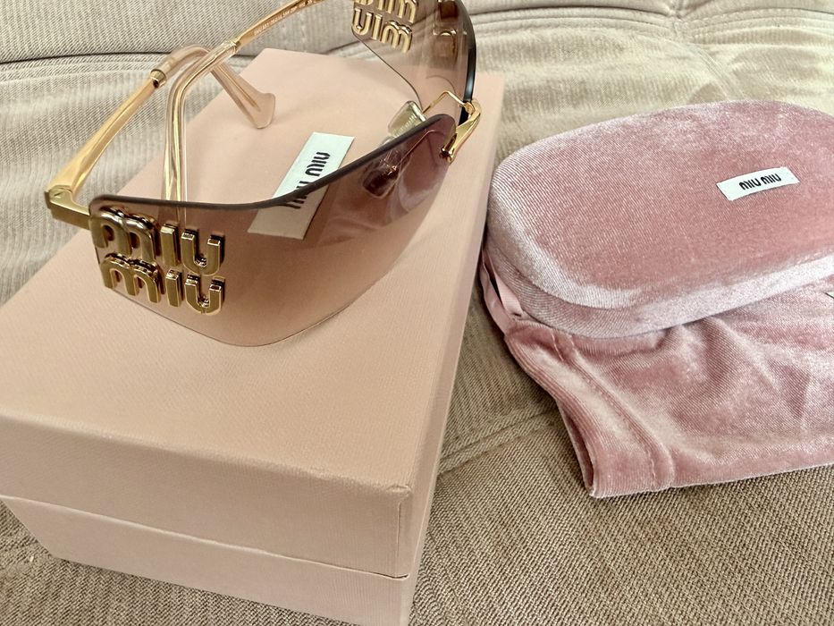 Ochelari de soare Miu Miu