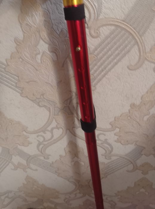 Продам трость,складная