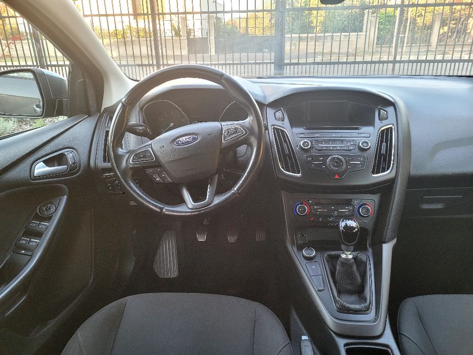 Ford Focus 2017 benzină